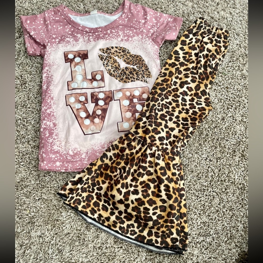 Girls 2T boutique set